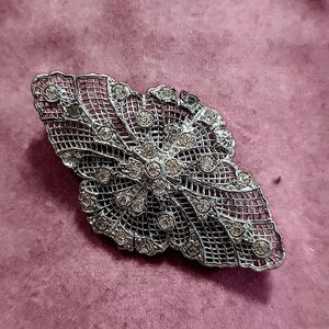 Art Decor Vintage Brooch